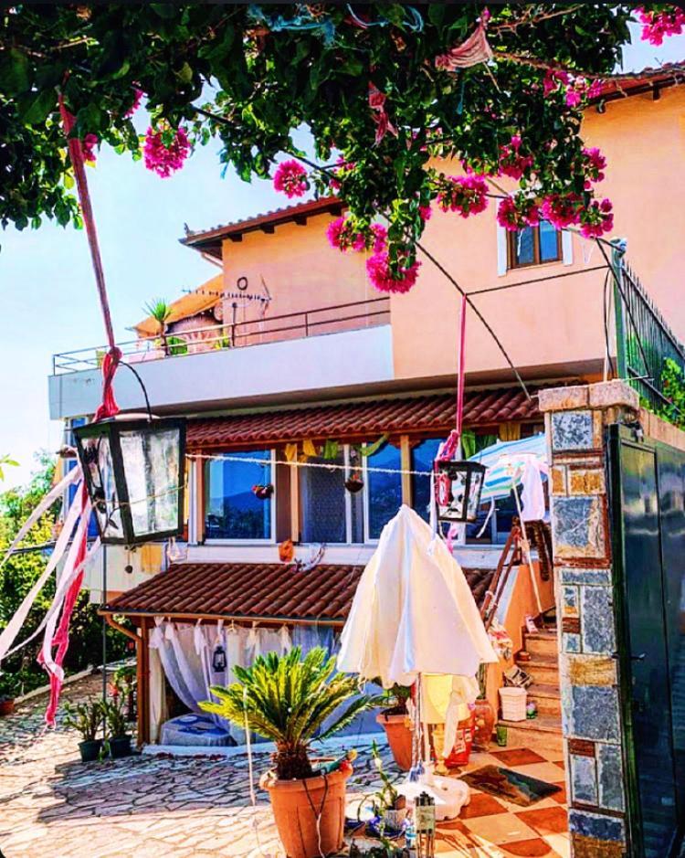 Villa Maria Luxury Apartments "Bunec-Piqeras"! المظهر الخارجي الصورة